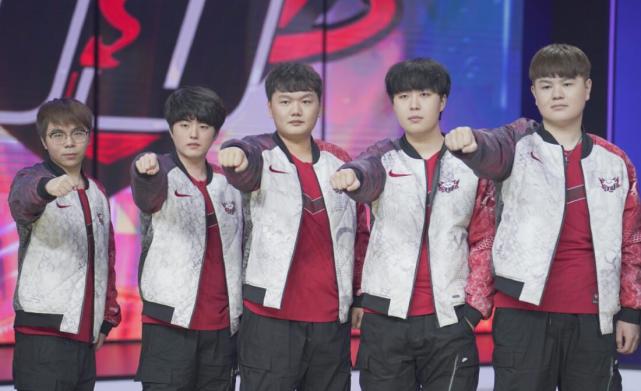 其令人印象 其令人印象