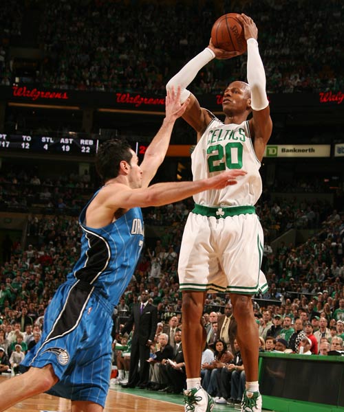 她不仅展示 她不仅展示