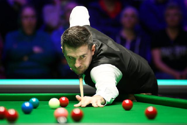 颜骏凌面临 颜骏凌面临