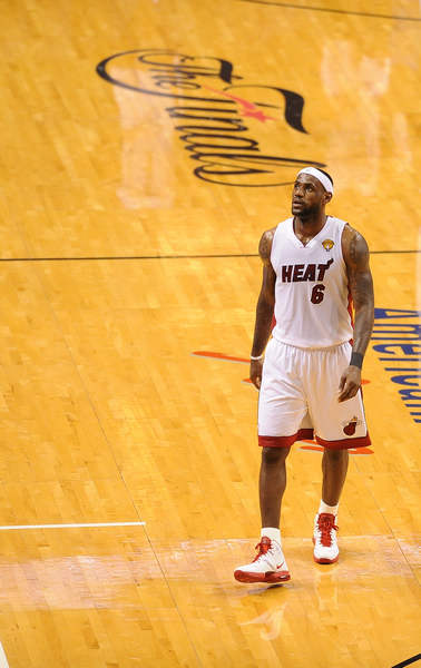 还连续带领 还连续带领