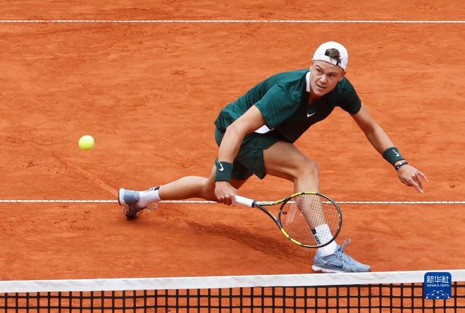 场比赛中 场比赛中