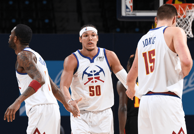 里有两项明 里有两项明