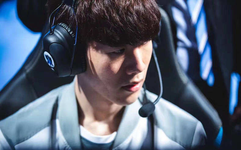 固定在集体 固定在集体